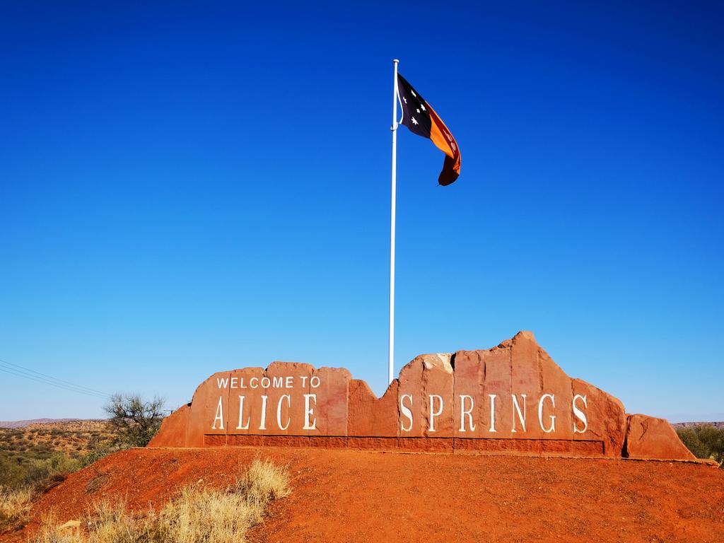 A call is out to make it cheaper for Alice Springs residents to fly to Darwin