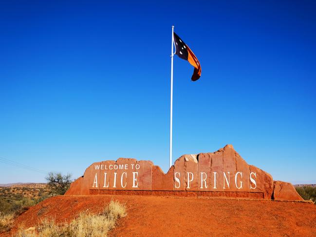 A call is out to make it cheaper for Alice Springs residents to fly to Darwin