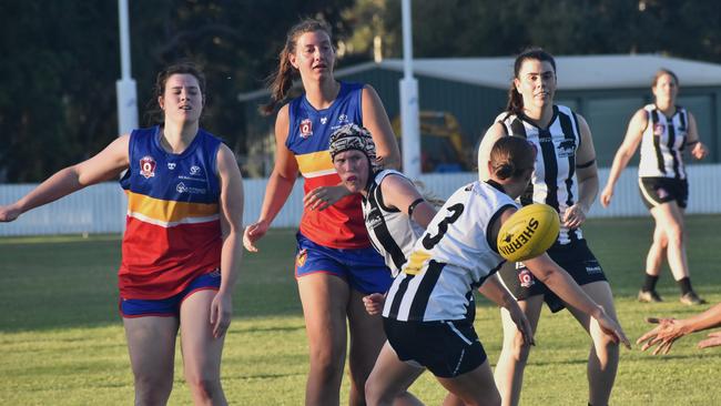 AFL Capricornia senior women, Round 1, Rockhampton Panthers versus Gladstone Suns, at Rockhampton Cricket Grounds on April 13, 2024.