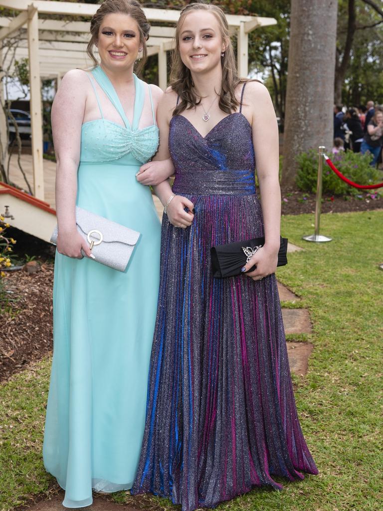 All the colour and fashion from the Glennie School formal | The Courier ...