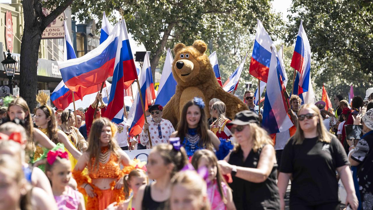 Pako Festa 2025. Multi-Cultural Festival. Pakington Street Geelong. Picture: Phil Yeo