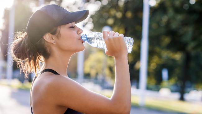 Aussies can achieve their new year’s health resolutions by making them realistic.