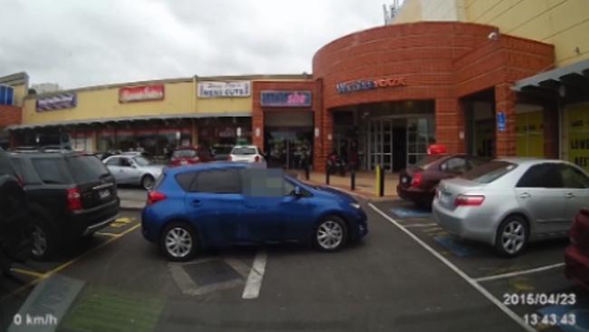 Ultimate parking fail caught at Werribee