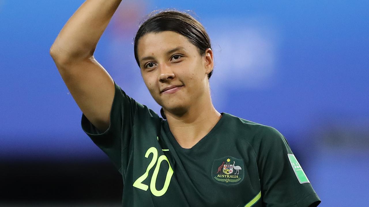 The FFA have tabled an offer in an attempt to keep Sam Kerr in the W-League
