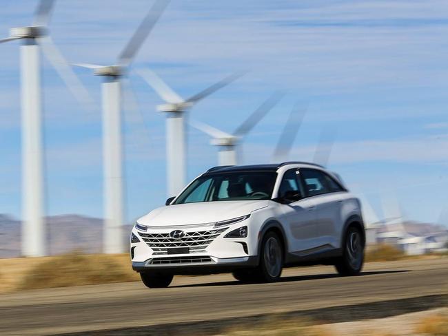 Hyundai Motor this week announced that NEXO will be the name of its all-new, dedicated Fuel Cell EV.