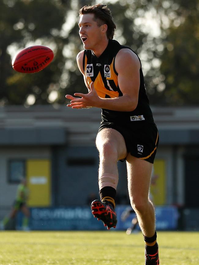 Hudson Garoni finished with five goals. Photo: AFL Photos.