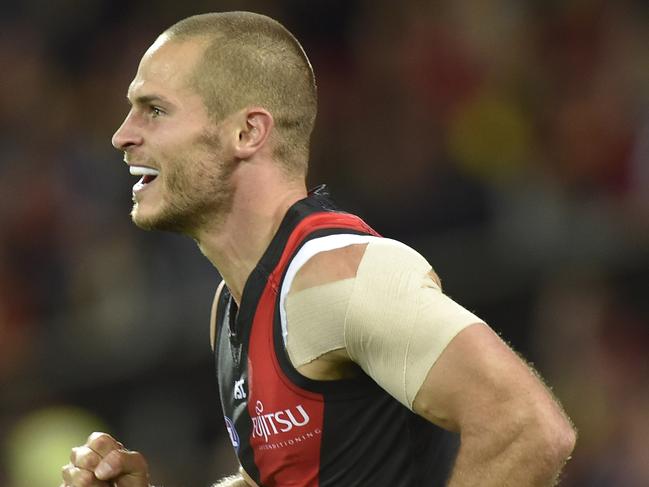 David Zaharakis of the Bombers  during the Round 4 AFL match between the Adelaide Crows and the Essendon Bombers at Adelaide Oval in Adelaide, Saturday, April 15, 2017. (AAP Image/David Mariuz) NO ARCHIVING, EDITORIAL USE ONLY