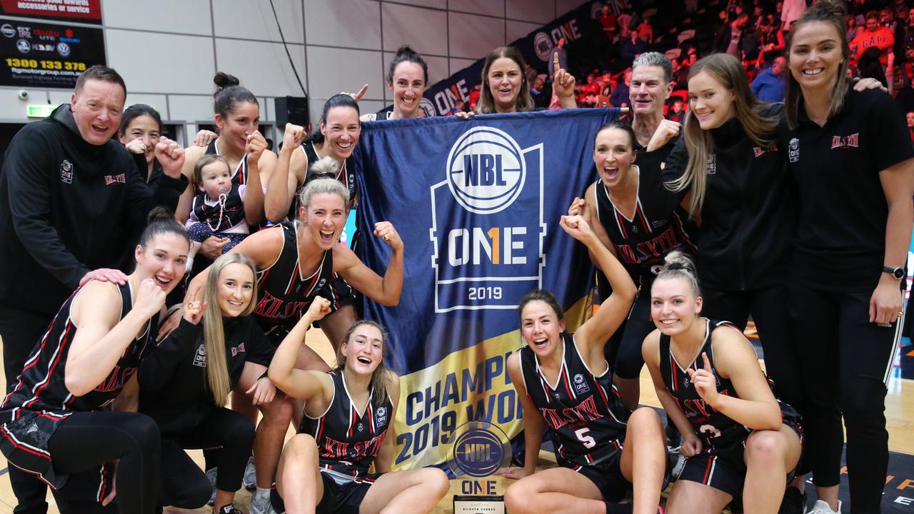 Kylsyth celebrate their win in the NBL1 (Women's) Grand Final in 2019. Picture: David Crosling