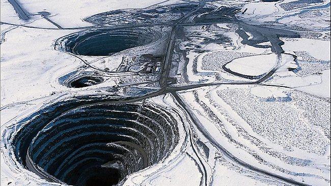 BHP pushes ahead on diamond sale, De Beers out of Canada process