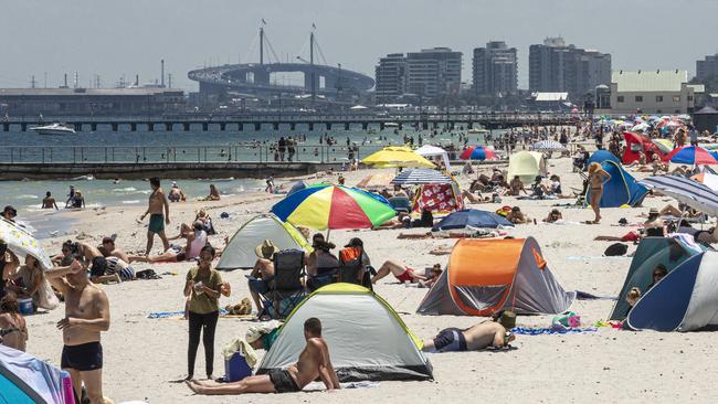 Crowds have been urged to keep practising physical distancing over the Australia Day long weekend. Picture: Daniel Pockett