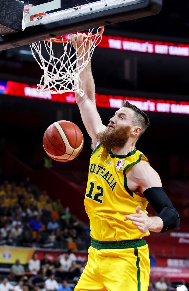 Aron Baynes throws one down against Senegal.