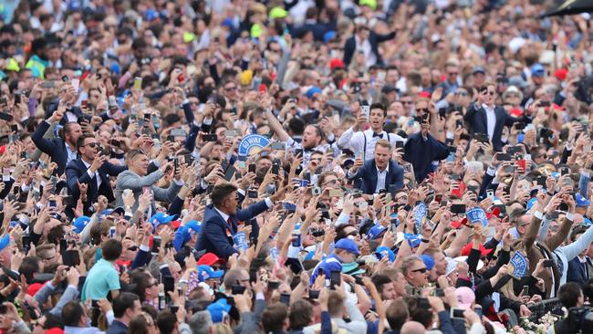 Daryl Braithwaite rocks the crowd before the 2018 Cox Plate. Picture: Alex Coppel