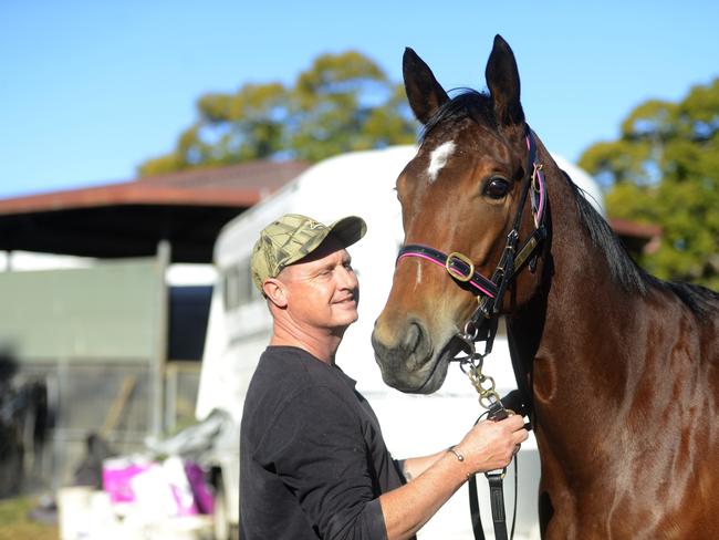 Trainer Dwayne Schmidt with filly Fleeting Princess. Photo Caitlan Charles