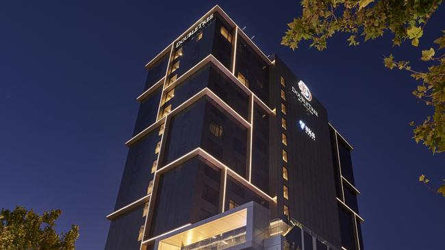 DoubleTree by Hilton Perth Northbridge.