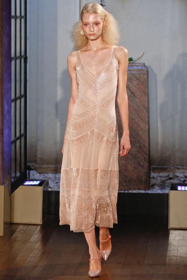 Philosophy di Alberta Ferretti Spring/Summer 2012 - Vogue Philosophy di Alberta Ferretti Spring/Summer 2012 - Vogue