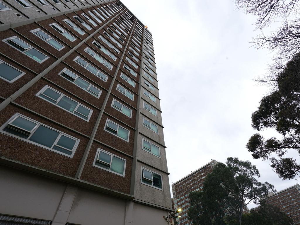 Housing commission flats loom above the injecting room in Richmond. Picture: Luis Enrique Ascui / NCA NewsWire