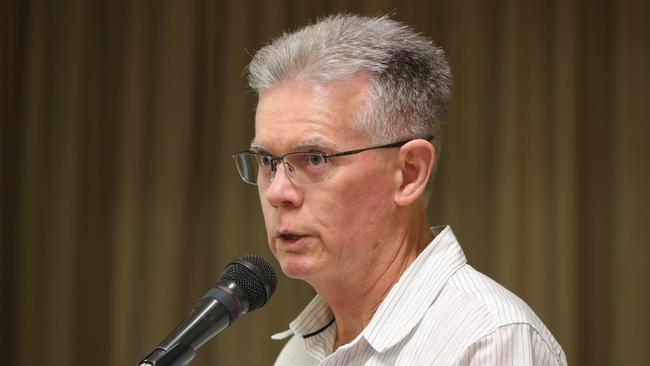 President of ACE Community Alliance, John Hicks, speaking at the Palm Beach meeting. Picture:Glenn Hampson.