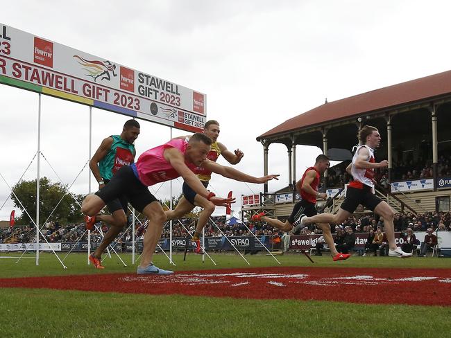 The new betting ban has already impacted barred bookmakers at this year’s Stawell Gift. Picture: Daniel Pockett