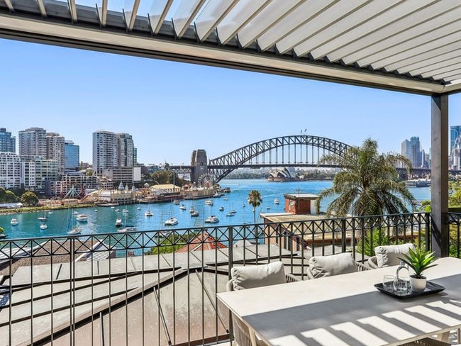 2/9-11 Waiwera St, Lavender Bay. NSW Real Estate.