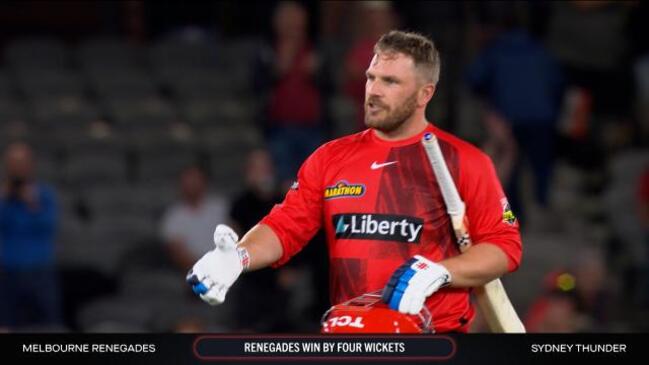 Aaron Finch stands tall in last over heroics to lead Renegades to victory