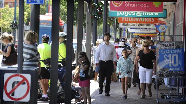 Shoppers on Jetty Road in Glenelg on Boxing Day last year.