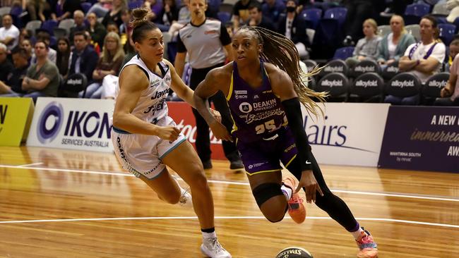 Tiffany Mitchell during Saturday’s game against the Southside Flyers. Picture: Kelly Defina/Getty Images