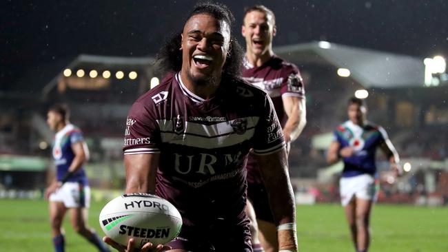 SYDNEY, AUSTRALIA - AUGUST 07: Moses Suli of the Sea Eagles celebrates after scoring a try during the round 13 NRL match between the Manly Sea Eagles and the New Zealand Warriors at Lottoland on August 07, 2020 in Sydney, Australia. (Photo by Cameron Spencer/Getty Images)