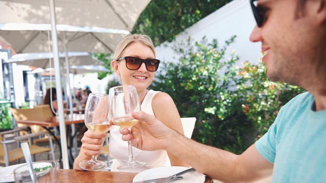 Whittlesea Council is backing a push for businesses to offer outdoor dining when COVID-19 restrictions ease.