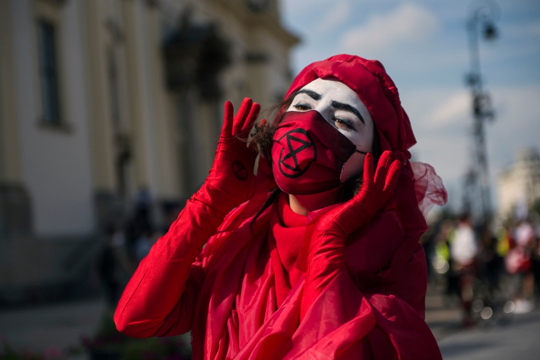 activists-looking-to-utilise-pandemic-to-combat-climate-change-sky