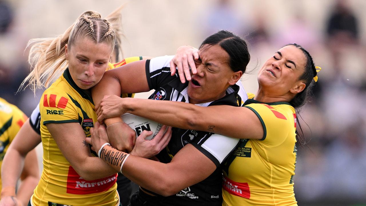 Jillaroos strike first in brutal Kiwi Ferns battle