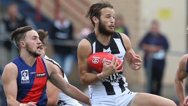 James Aish playing VFL for Collingwood. Picture: David Crosling