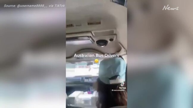 Port Douglas bus driver loses his cool at passenger