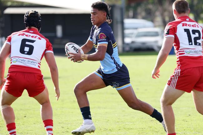 Athletic Mabel Park SHS fullback David Filo runs the ball in round 1. Picture: Liam Kidston