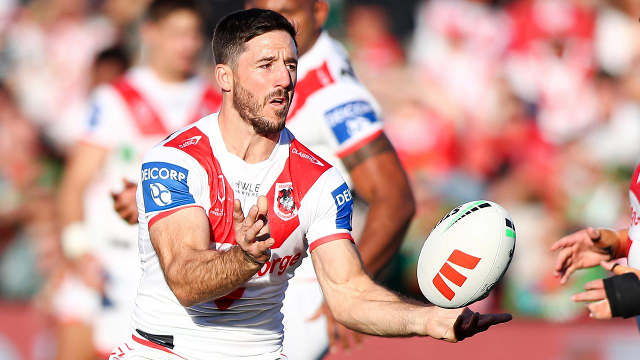 Ben Hunt has been linked with a move to the Bulldogs or Titans.