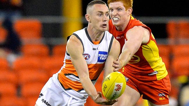 Tom Scully in action for GWS against Gold Coast.