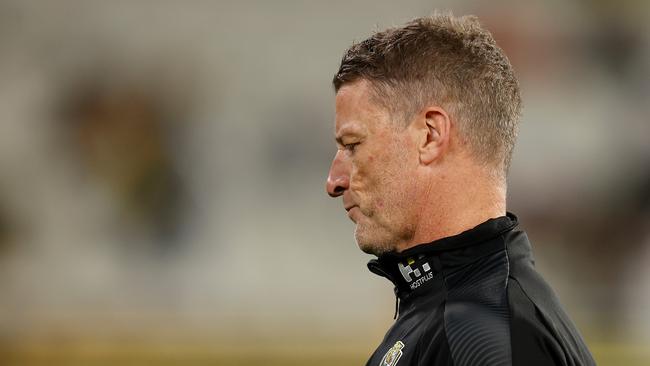 Damien Hardwick looks dejected during his side’s shock loss to St Kilda. Picture: Michael Willson/AFL Photos via Getty Images