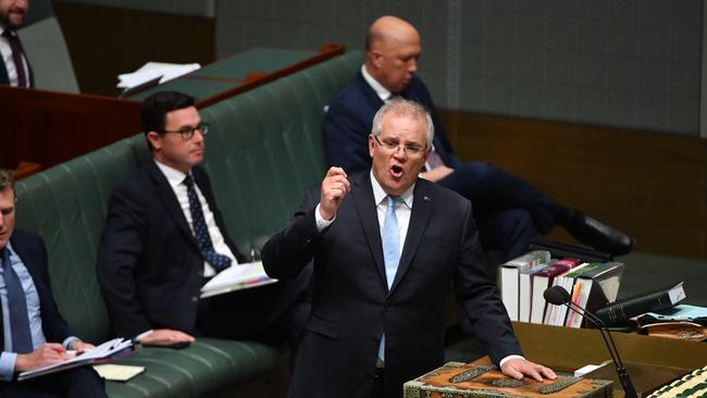 Come on, ScoMo. (AAP Image/Mick Tsikas)