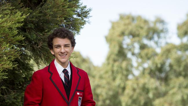 Peter is a Year 12 Kilmore International student who hopes to pursue a Bio Medicine degree, but also has a keen interest in the performing arts (singing). His scholarship to Kilmore International allowed him to pursue singing lessons during his time at the school.