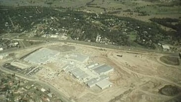 One of the earliest photos of the Hyperdome site in 1988 shows the Pacific Highway.