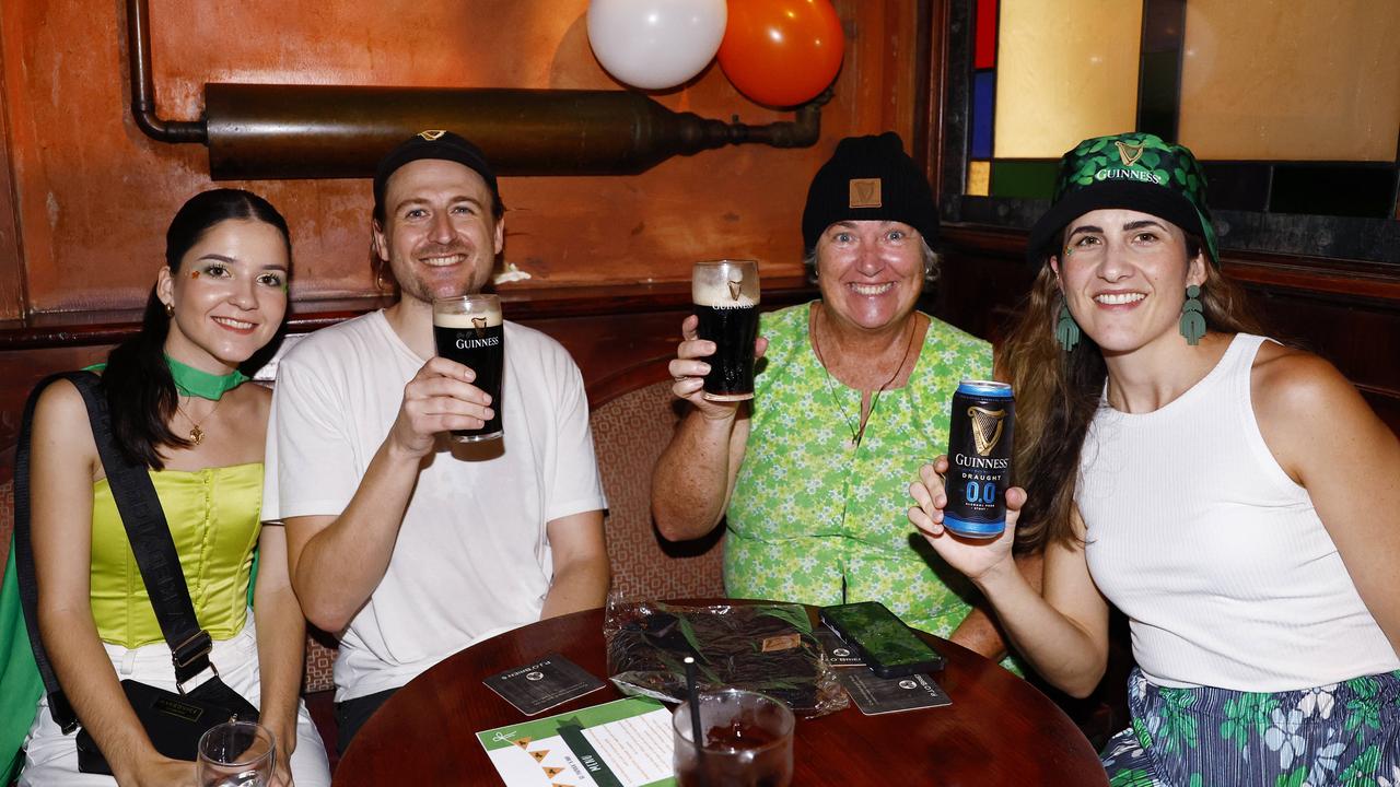 Photo Gallery Social Pictures From St Patricks Day Celbrations At Pj