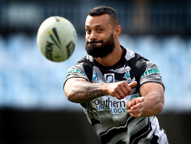 Jayson Bukuya prepares to tackle the broncos at Redcliff. Picture: Gregg Porteous