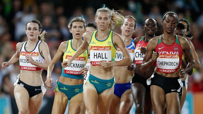 Australia’s Linden Hall (centre) and Kenya’s Beatrice Chepkoech (right) compete in the heats of the women’s 1500m. Photo: AFP