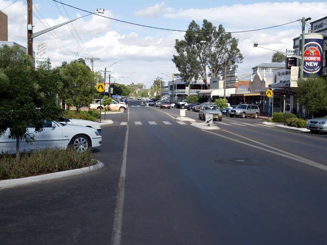 Two 17-year-old boys were fined for negligent driving in Cobar, while a 16-year-old boy was fined for doing burnouts.