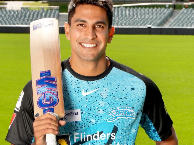 SA CRICKET: New Adelaide Strikers BBL recruit Jason Sangha at Adelaide Oval. 29 April 2025. Picture: Dean Martin