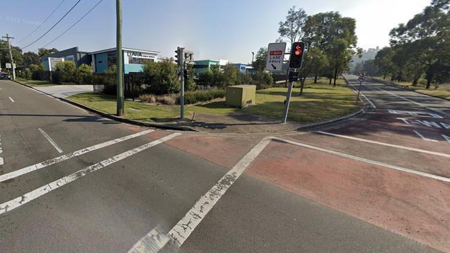 Intersection of Davis Road and the Liverpool-Parramatta Transitway, Wetherill Park. Picture: Google Maps