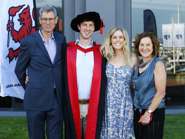 UTAS Graduations - College of Sciences and Engineering (Awards in Agriculture, Marine Science, Environment and Applied Science and all Bachelor of Science) Graduate Research. Picture: MATT THOMPSON