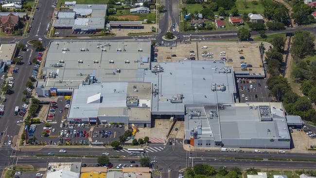 An aerial of Hinkler Central which was acquired by Centennial, in partnership with Parkstone Funds Management for $107 million.