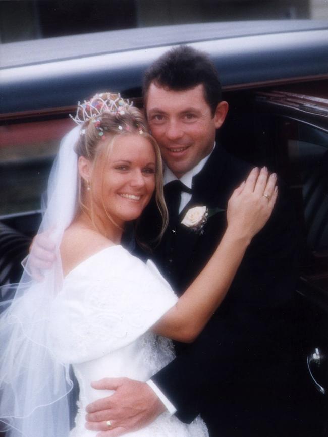 Mirelle Haggie and Stephen Higginson were married on May 2, 1999.