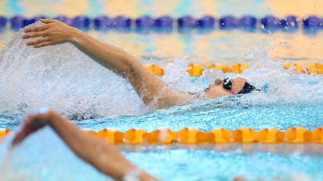 Minna Atherton winner of women's 200m backstroke final.      (AAP Image/James Elsby) 