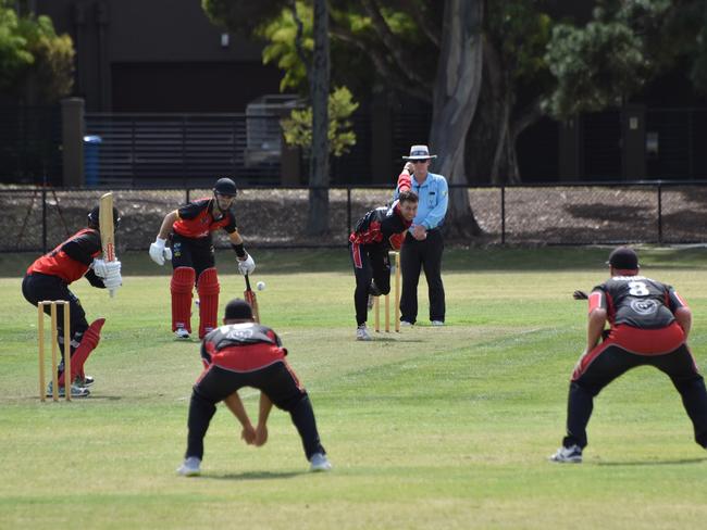 South Caulfield beat Beaumaris in a thriller at Banskia Reserve on Saturday. Picture: Ron Weil